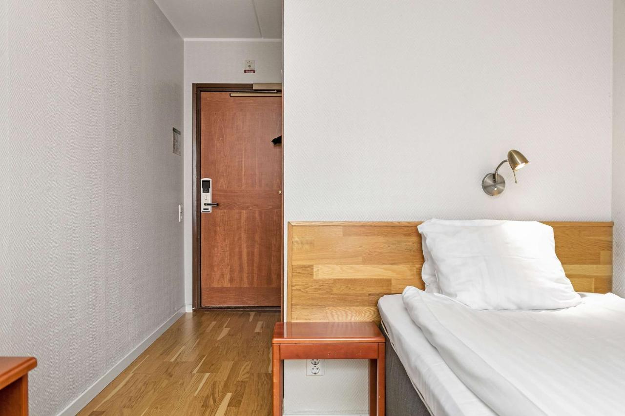 Best Western Ta Inn Hotel Вестерос Экстерьер фото